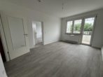 Wohnzimmer - Bezugsfertige 2-Raum-Wohnung!