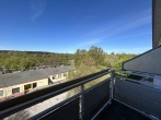 Ausblick Balkon - 4-Raum-Wohnung mit Balkon!