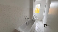 Bad - Bezugsfertige 3-Raum-Wohnung!