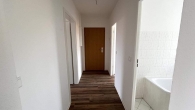 Flur - Bezugsfertige 3-Raum-Wohnung!