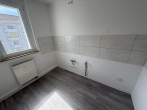 Küche - Einziehen und wohlfühlen! – 3-Raum-Wohnung zum sofortigen Einzug
