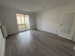 Wohnzimmer - Einziehen und wohlfühlen! – 3-Raum-Wohnung zum sofortigen Einzug