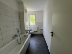 Bad - 3-Raum-Wohnung zum sofortigen Einzug!
