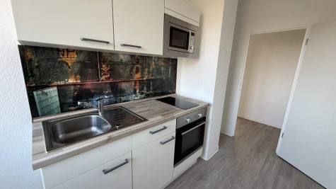 Young Living – Die Chance für Azubis und Studenten!, 15890 Eisenhüttenstadt, Etagenwohnung