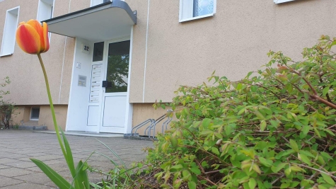 Einziehen und wohlfühlen – 3-Raum-Wohnung zu sofortigen Einzug!, 15890 Eisenhüttenstadt, Etagenwohnung