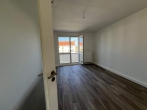 Wohnzimmer - Frisch sanierte 3-Raum-Wohnung zum Wohlfühlen!