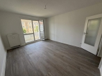Wohnzimmer - Attraktive 3-Raum-Wohnung mit Aussicht auf’s Grüne