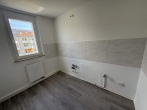 Küche - Attraktive 3-Raum-Wohnung mit Aussicht auf’s Grüne