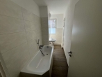 Badezimmer - 4-Raum-Wohnung mit Tageslichtbad!