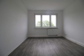 Schlafzimmer - 3-Raum-Wohnung mit Tageslichtbad!