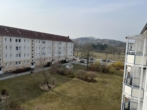 Ausblick - Perfekte 3-Raum-Wohnung für Paare: Moderne Ausstattung, sonniger Balkon und herrlicher Ausblick!