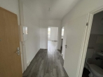 Flur - Deine neue 2-Raum-Wohnung!