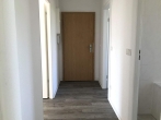 Flur - 3-Raum-Wohnung mit Tageslichtbad!